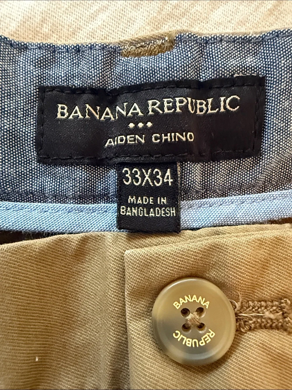 Banana Republic Aiden Str. Chino 33X34 Acorn Color darker tan Brown Pants